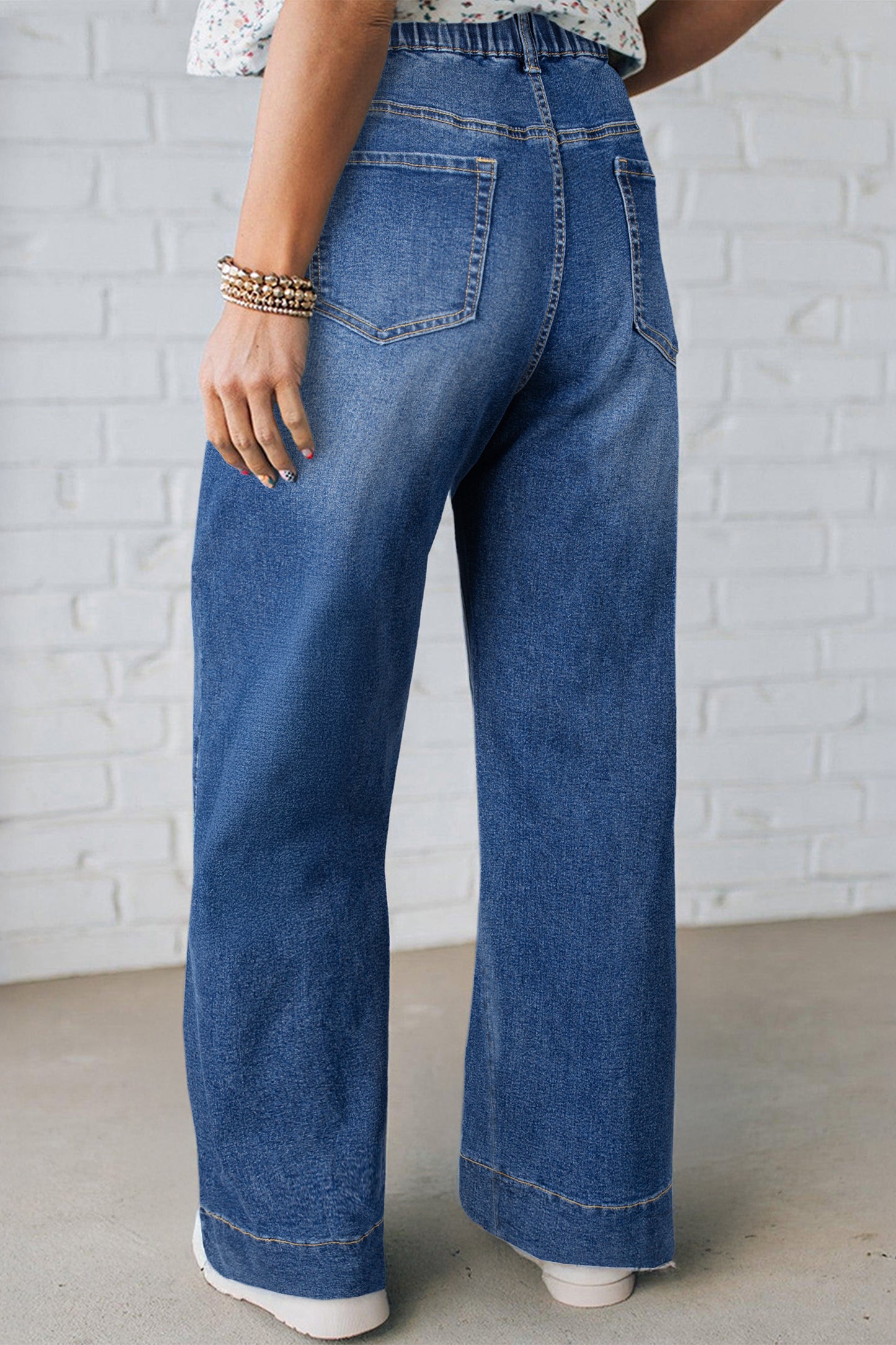Acid Washed Contrast Lace-up Jeans