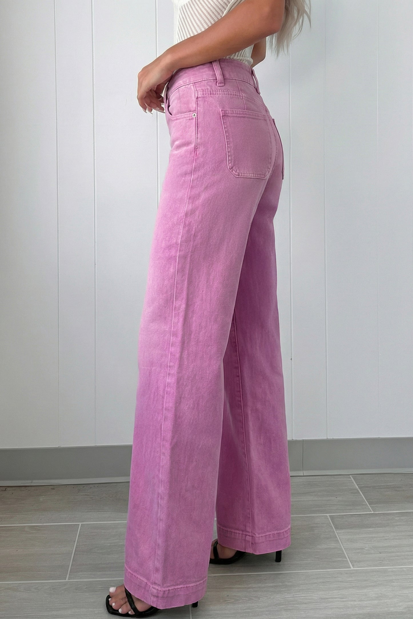 2-Button High Waist Wide Leg Jeans
